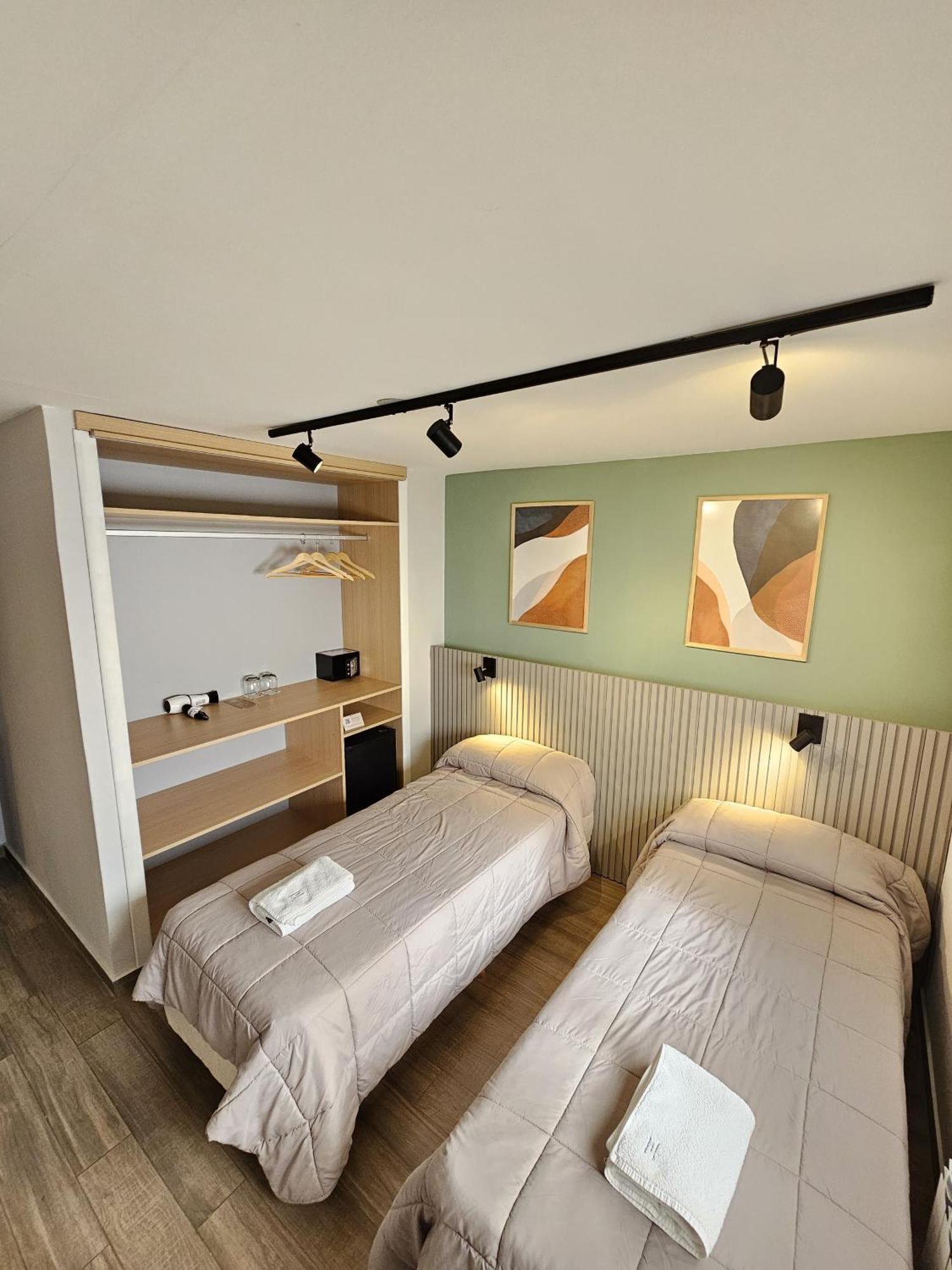 M383 Hotel Bariloche Екстериор снимка